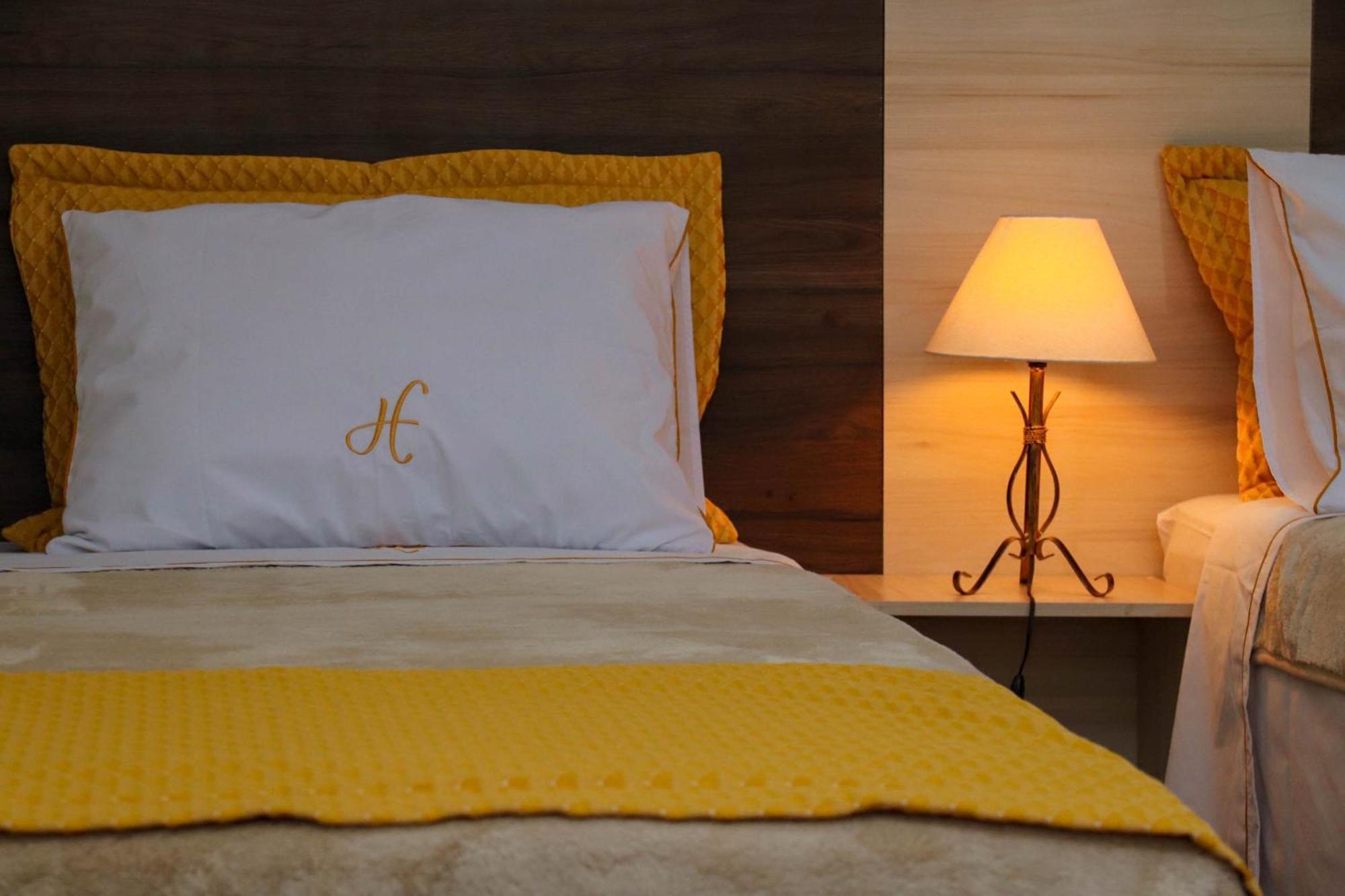 Hotel - Ofertas Especiais - Estacionamento Gratuito Rotativo!!! Vagas Limitadas